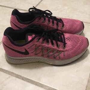 Women’s Nike Air Zoom Pegasus 32 Running Shoe